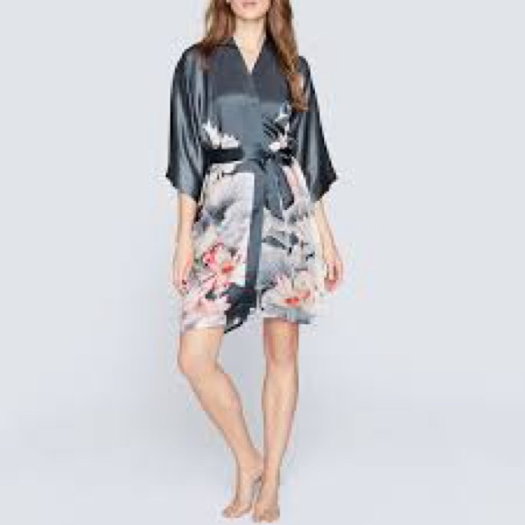 Kim & Ono Washable Silk Kimono - OS - Picture 3 of 13